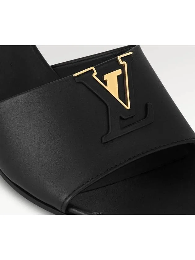 1ACU2R NEW LV Capri Mule Sandals