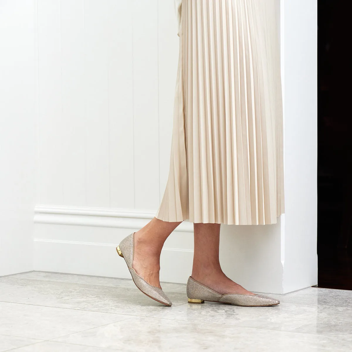 Maia Woven Metallic Flat